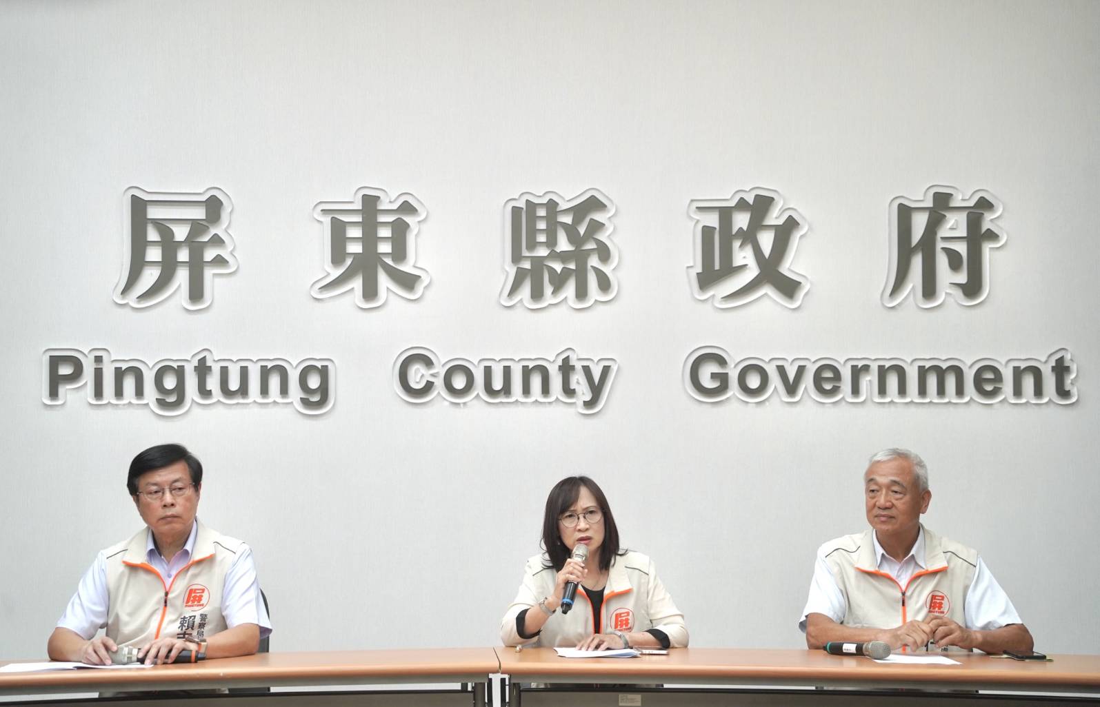 琉球鄉公所失能 小琉球資收物爆量1500噸 周春米下令縣府團隊介入處理