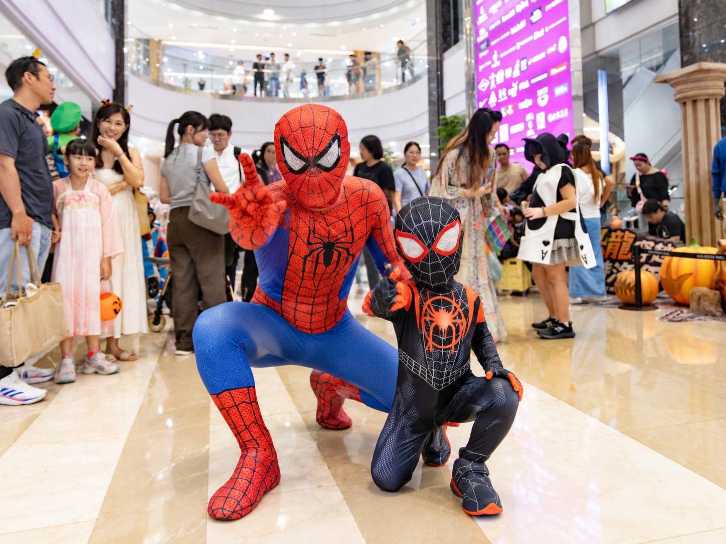 news photo