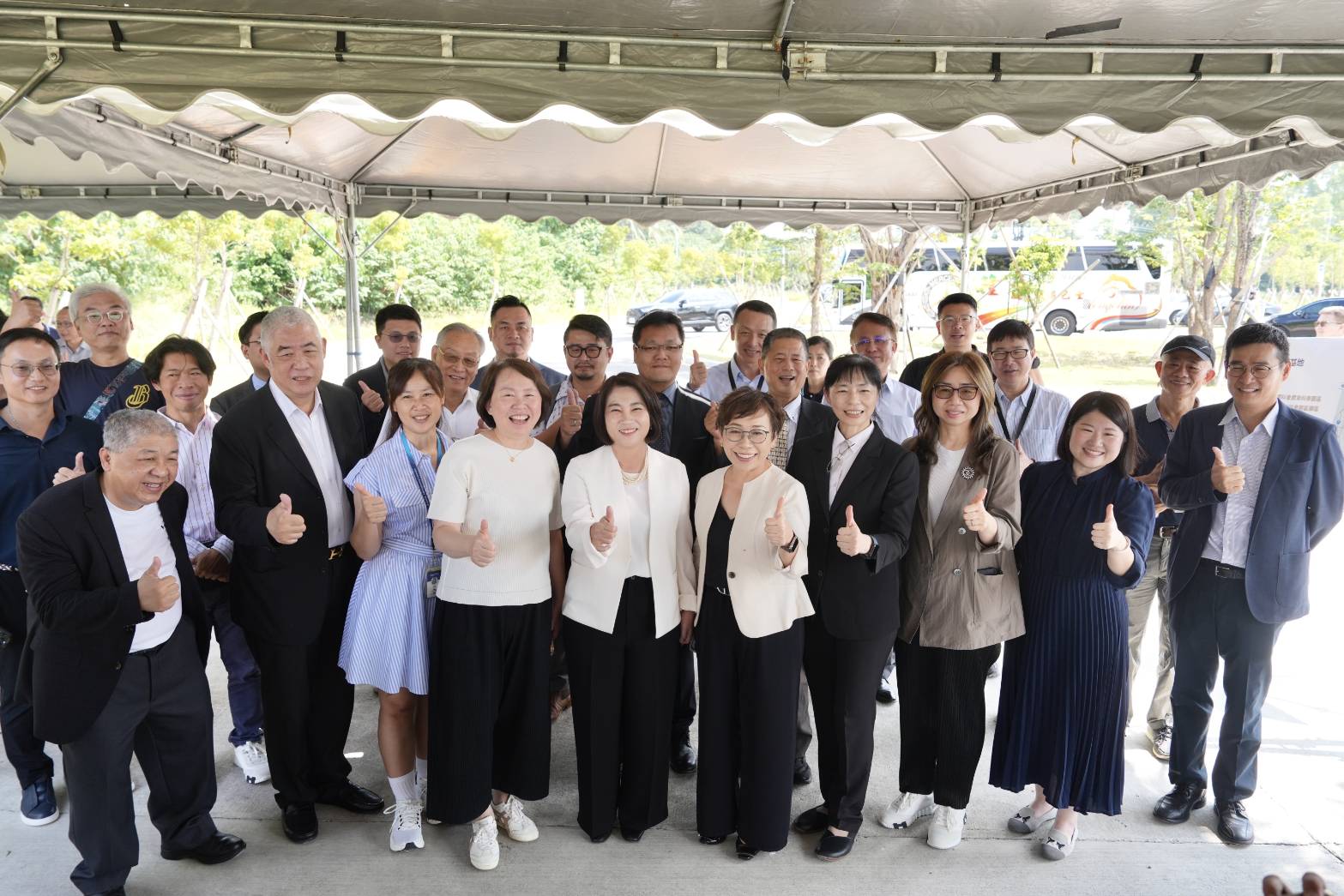 屏東築巢引鳳 日月光19家核心供應鏈實地勘察產業腹地