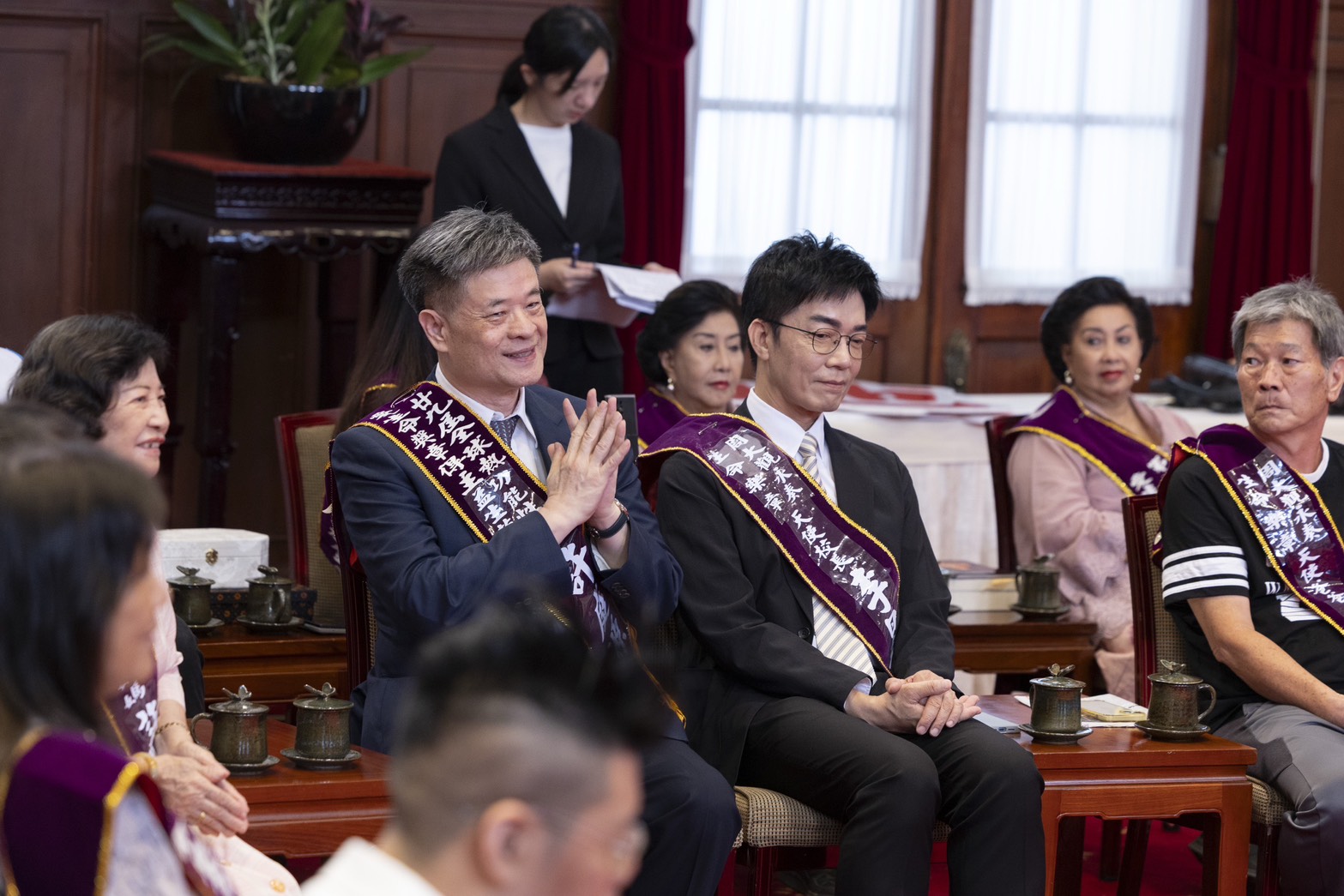 news photo