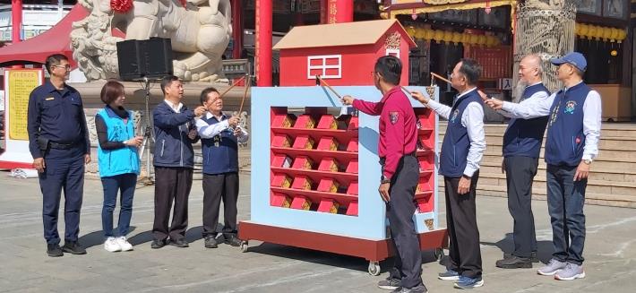 台南安南鹿耳門聖母廟春節花火元宵登場