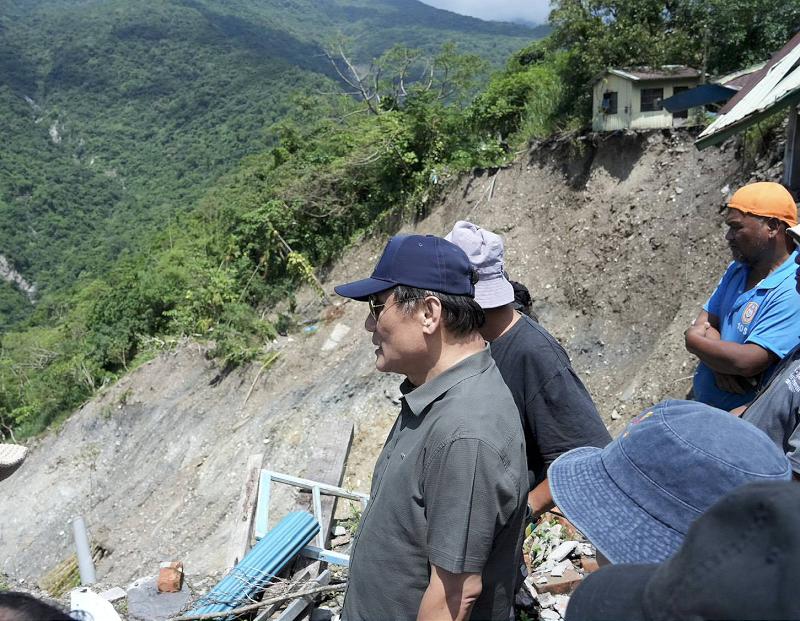 news photo