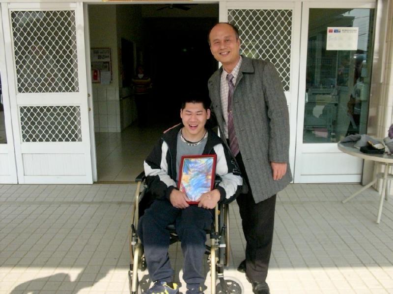 從傳統中小企業到成功跨國公司 冠賢機電林建祥創新轉型邁向AI