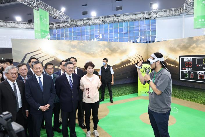 閣揆視察台南允溪北糖鐵振興