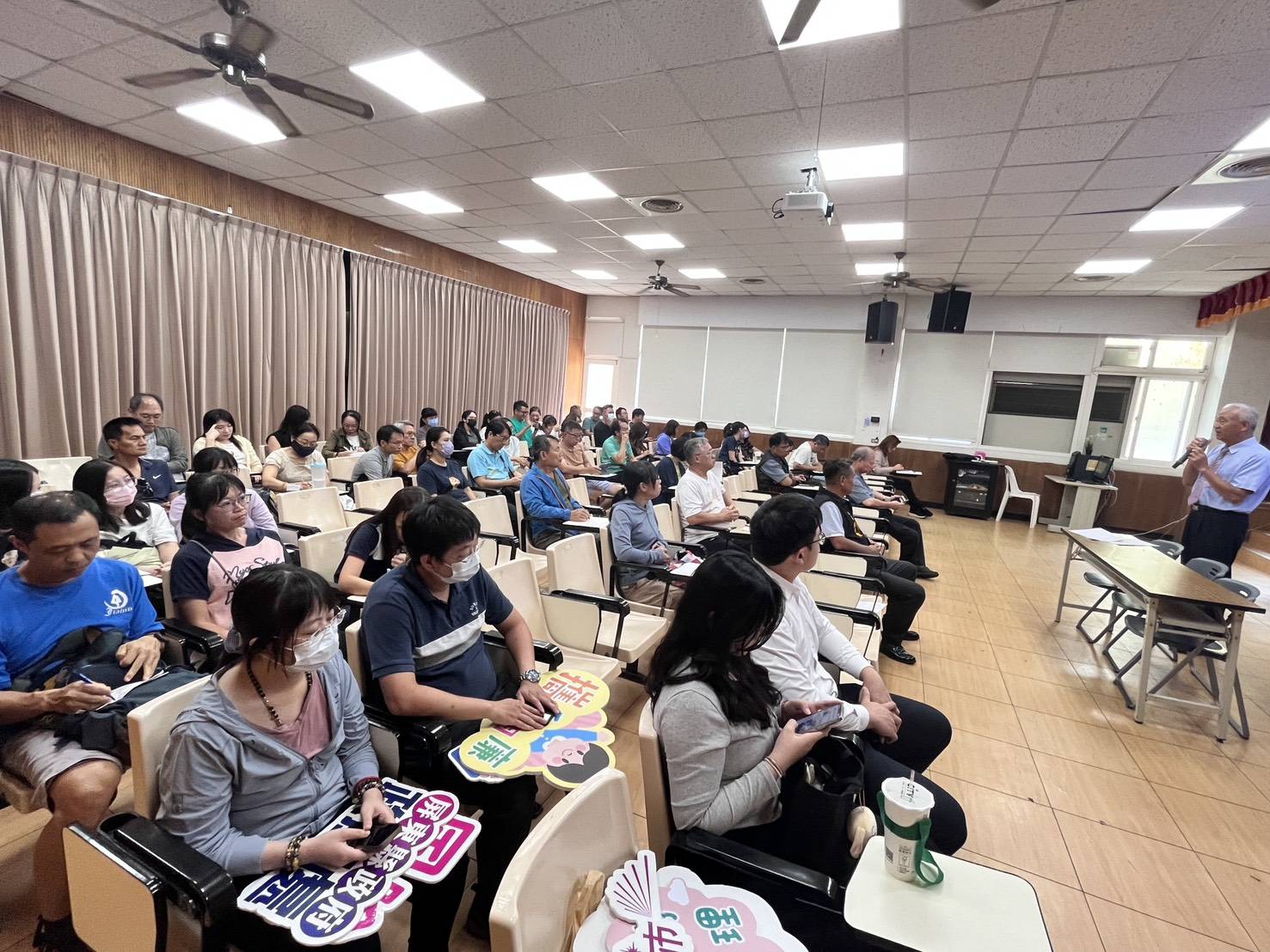 推動校園採購法紀觀念 屏縣府政風處屏南開講