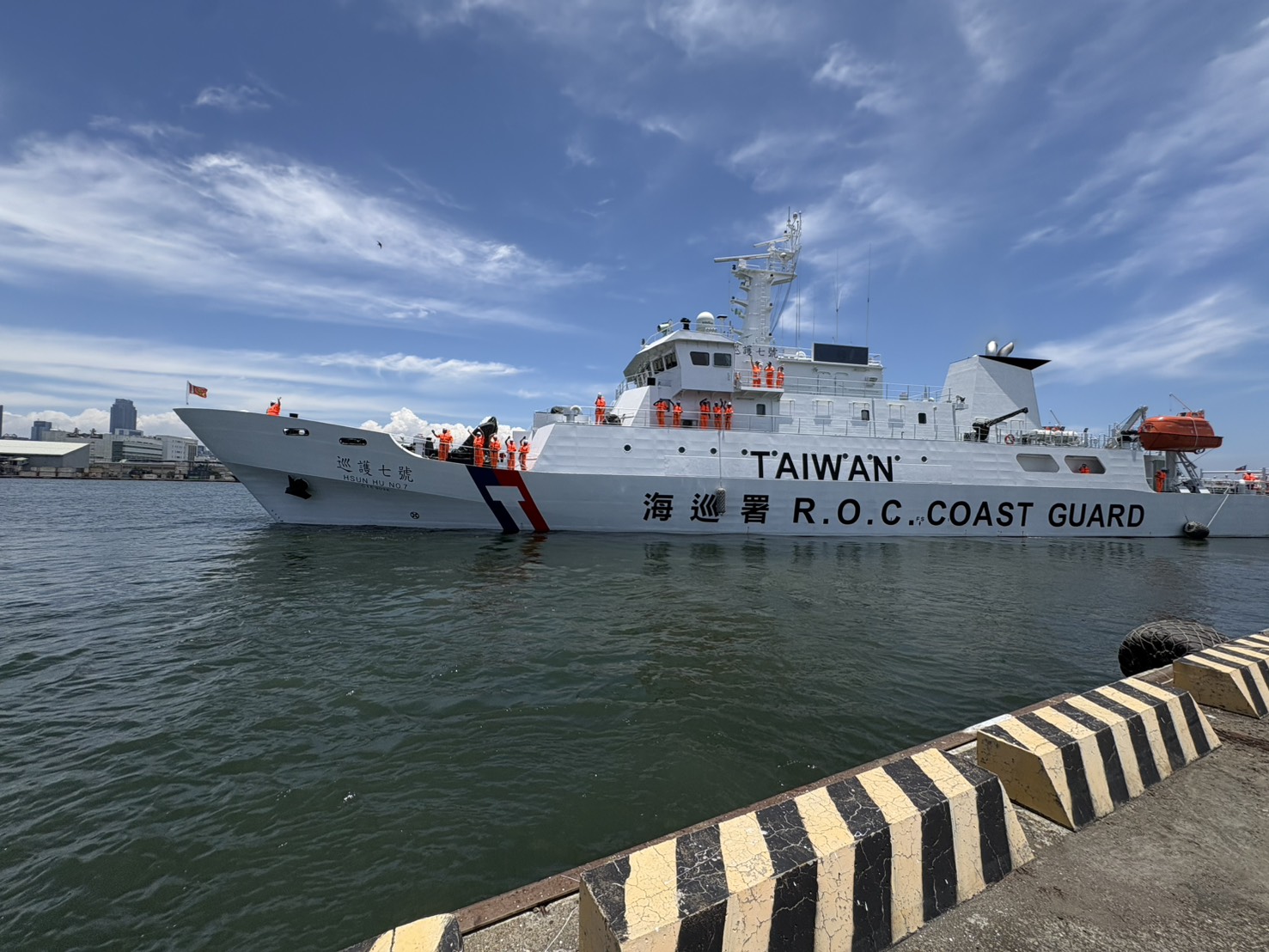 海巡年度首航執行公海巡護任務 巡護七號赴中西太平洋護漁