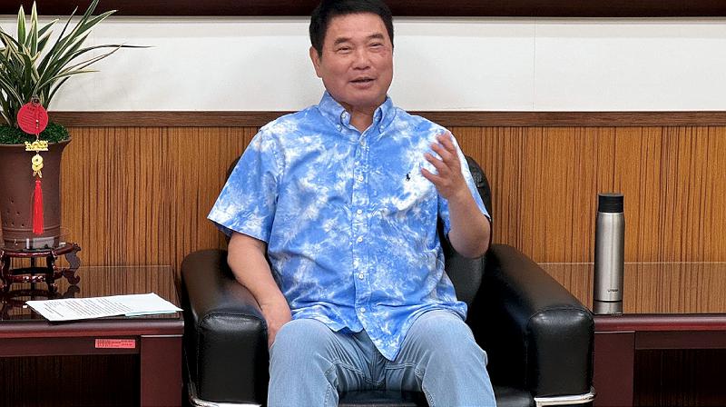 鍾東錦上任2年滿意度破8成        縣政交出亮眼成績單