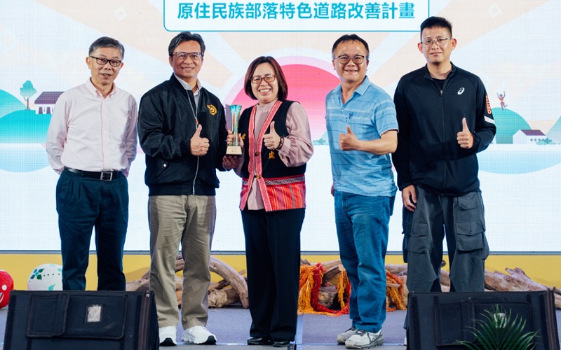 再報佳音！苗縣原民處奪全國計畫第一名      黃松光科長榮退獲頒三等原住民族獎章