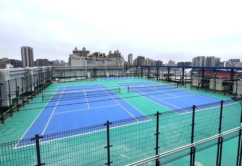 竹縣首座「空中網球場」！ 竹北國民運動中心頂樓球場22日起開放預約
