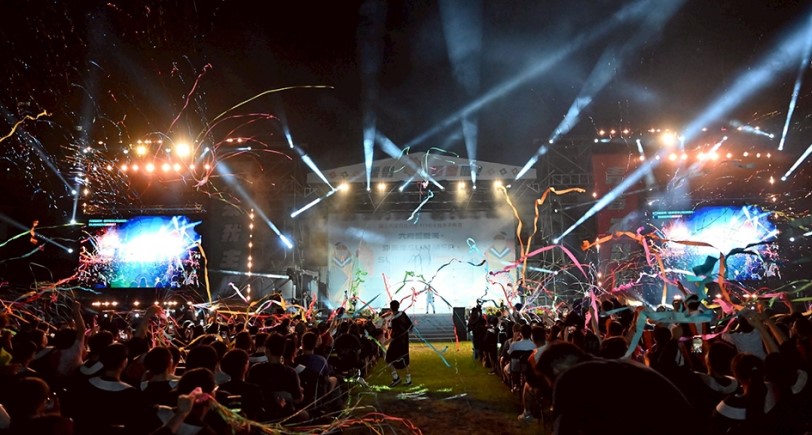 全國最大戶外畢典高科大圓滿落幕