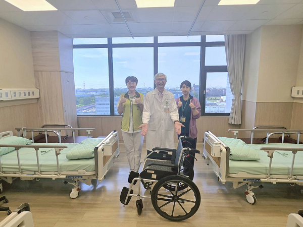 一項照護創新改變病人生活　高雄秀傳讓「如廁」不再是返家的難題