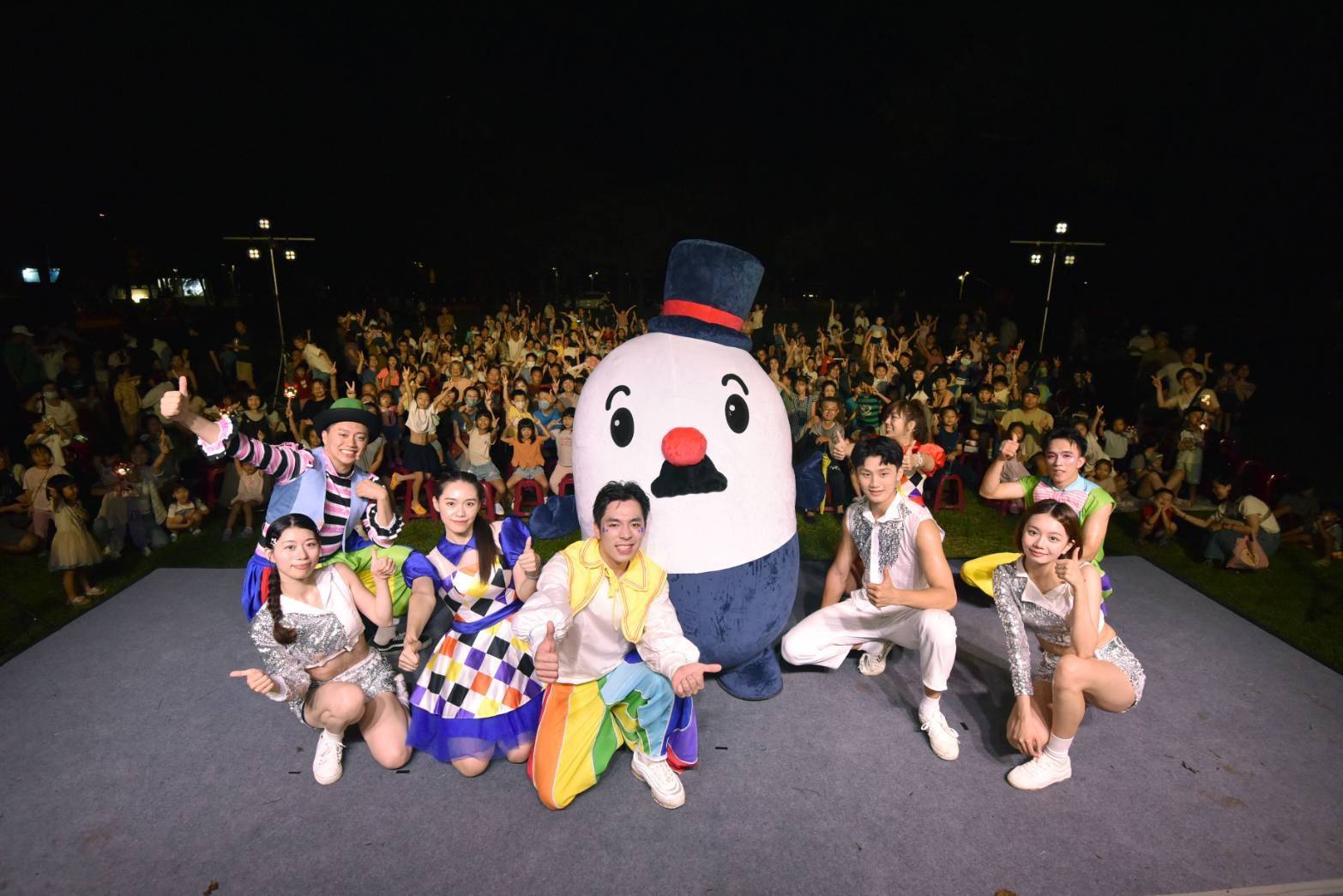紅鼻子馬戲團現身夏日劇場　大小朋友共度歡樂時光