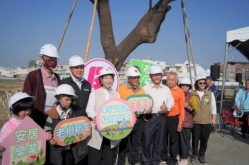  屏東和生市地重劃區老樹移植  9旬耆老回憶當年植樹點滴