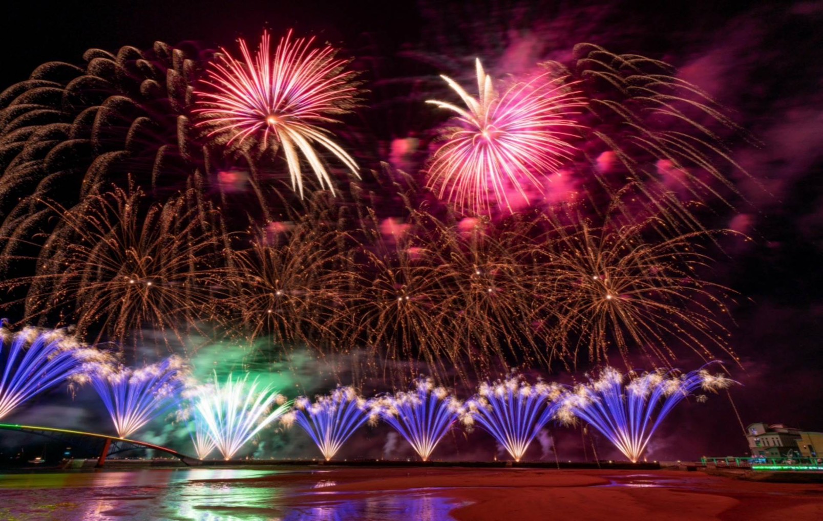 立榮航空×長汎假期打造「澎湖秘境新玩法」熱血迎接花火節