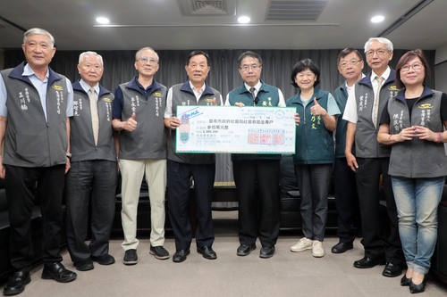 風災震撼台南民間反應兩極批評捐款皆有