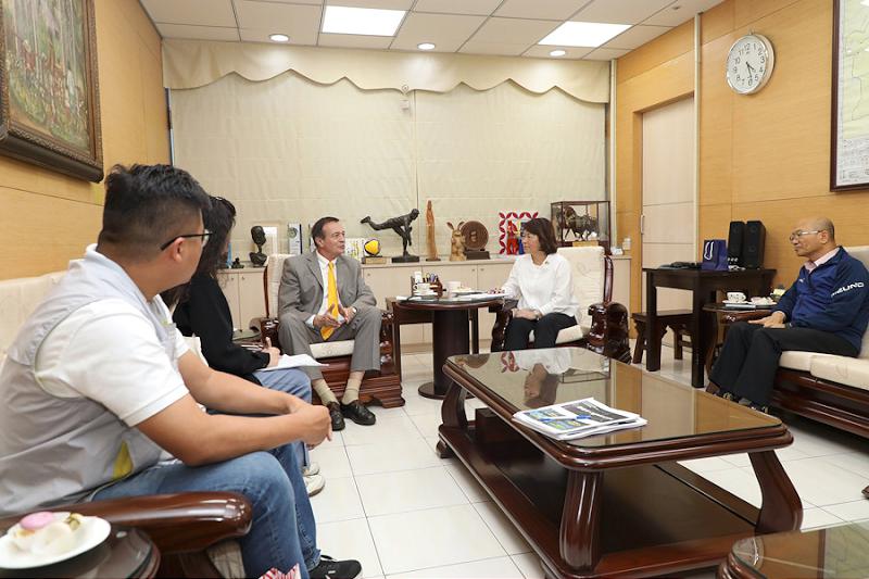 奧地利商務代表歐賀曼首訪嘉義市 黃敏惠市長：開啟雙方合作新契機