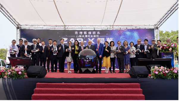 ZAP-X精準放射手術系統落地高雄　腦腫瘤治療邁向非侵入新時代