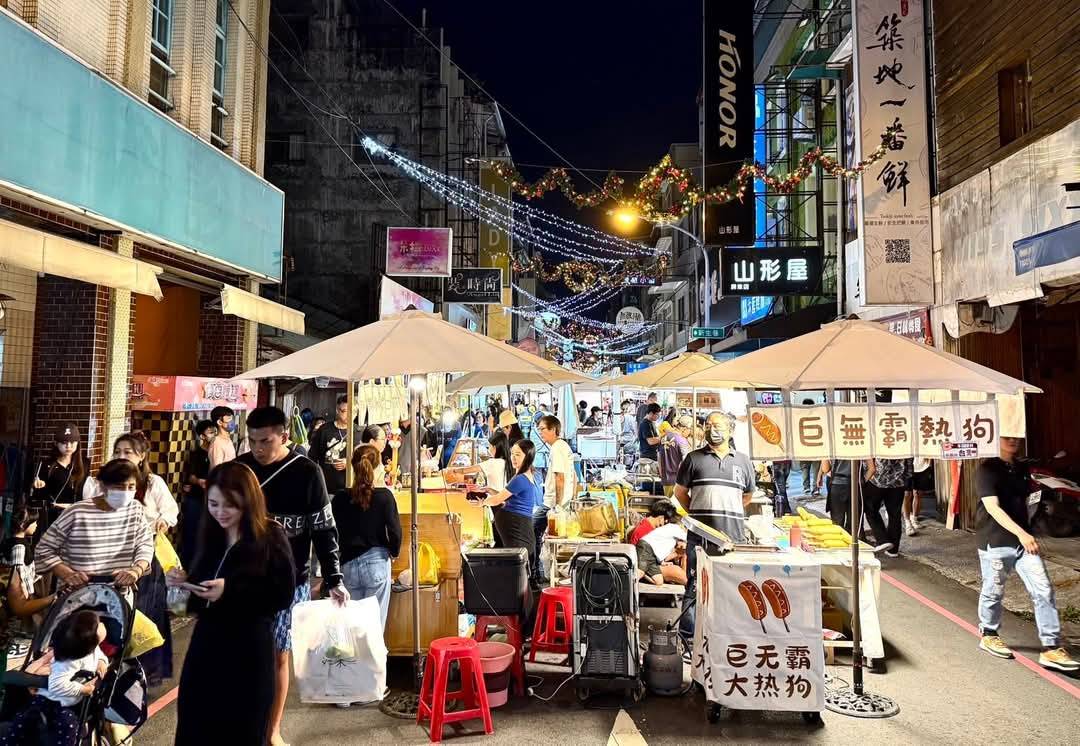 屏東聖誕節「中華一條街市集」熱鬧登場