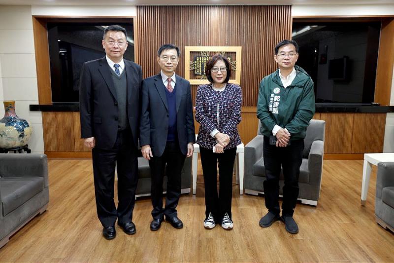 市府新任主計及政風處處長拜會　康議長盼優化財務及廉政