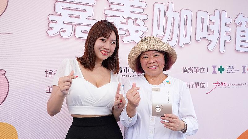 news photo