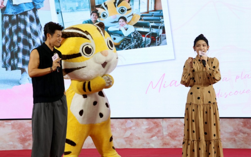 「苗栗玩透透」 出刊免費索取      陳志強及曾智希代言邀大家暢遊苗栗