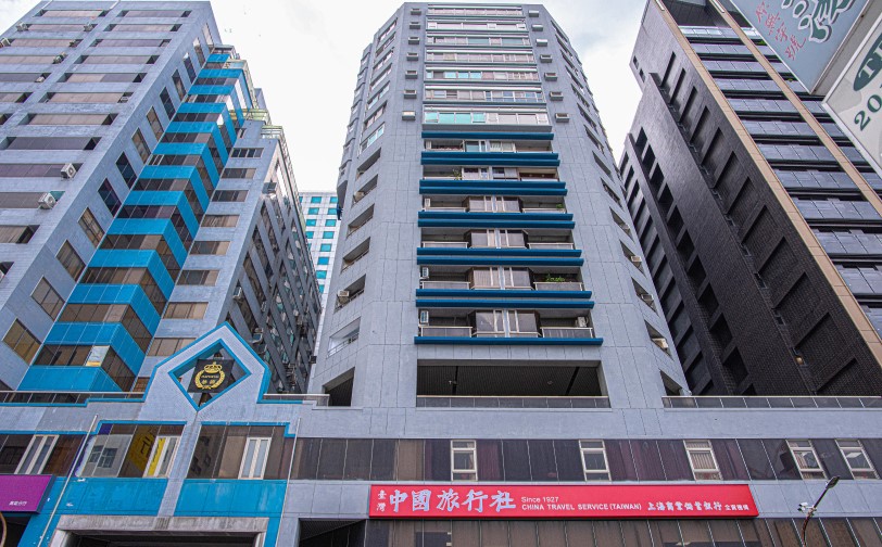 高市大廈自主都市更新整建拉皮修繕工程 京典開發樹立良好示範案例