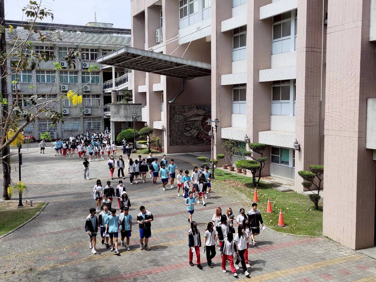 國中教育會考圓滿完成 115年國中教育會考圓滿完成