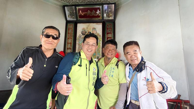  國寶畫作靜掛七十年，薛兆基出手談文化及蓮池潭升級戰帖