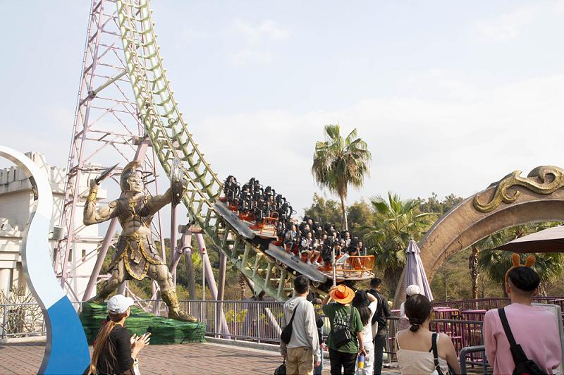 義大遊樂世界推出春季強檔「希臘神獸村」 兒童節加碼祭出「三代童堂1元玩樂園」!