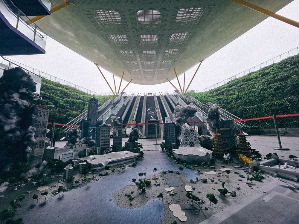 「大港青年防衛隊」熱度持續延燒！ 微縮城市前進捷運中央公園站　