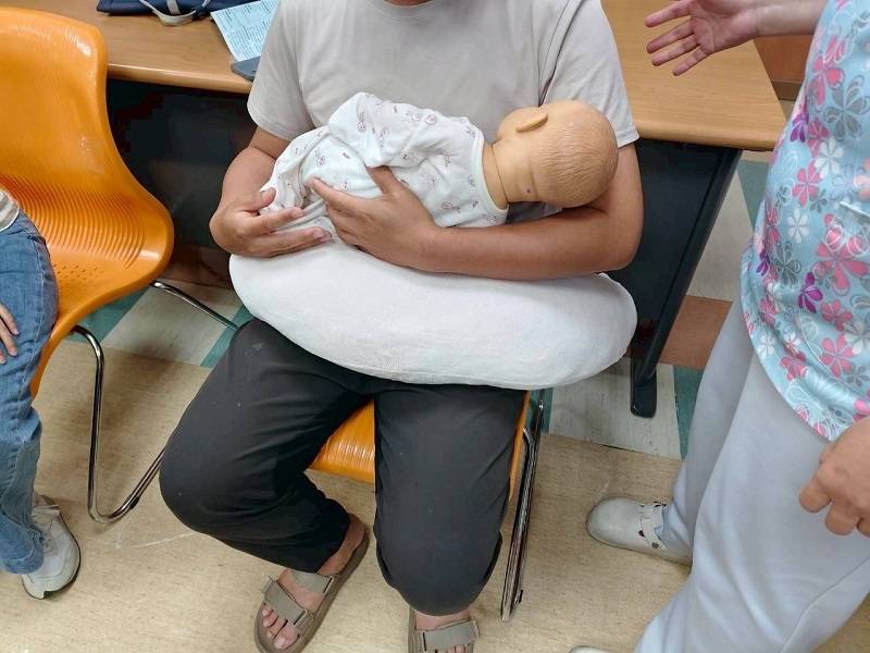 攜手在地母乳哺育支持網絡　溫馨迎接母親節