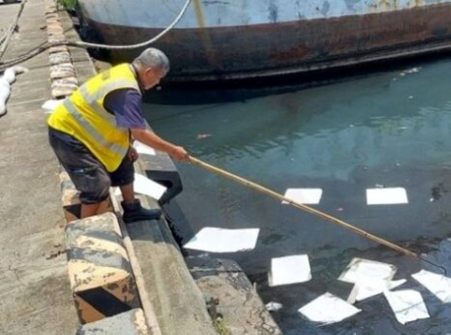 海洋局查獲涉嫌排放油污者絕不寬貸  以維護漁港水域環境