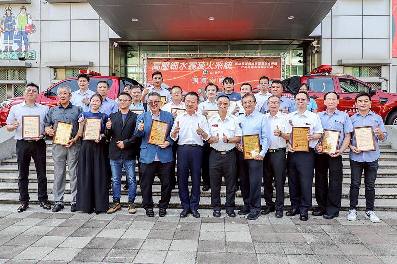 嘉義民雄及頭橋產業園區廠商聯合捐贈3台高壓細水霧滅火系統