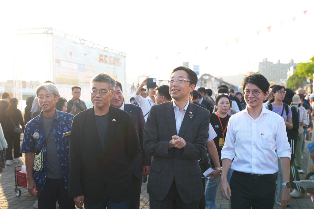 news photo