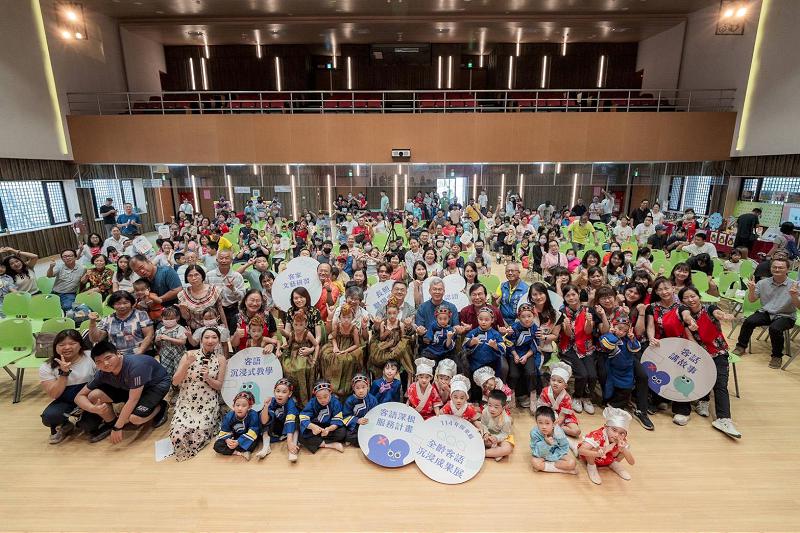 傳承客語屏東打造全齡客語沉浸系統