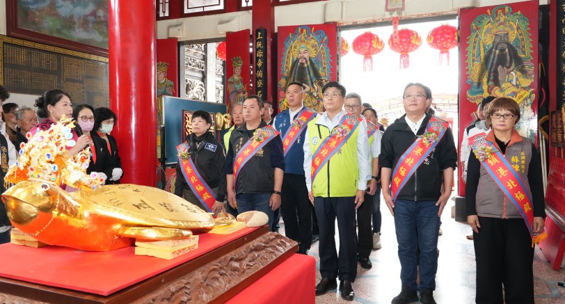 澎湖上元乞龜熱鬧登場 林皆興走訪廟宇 點燈祈願澎湖平安順遂