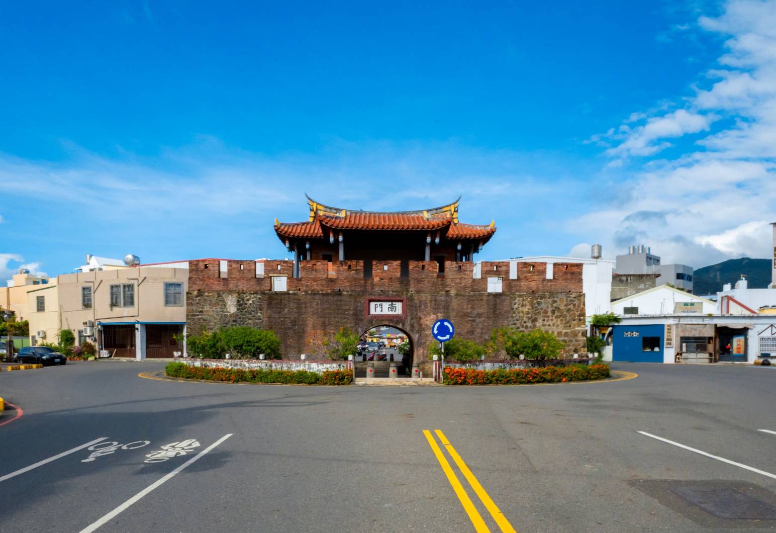 恆春文化中心劇場館11月15日開幕   萬人牽手護古城點亮150年風華