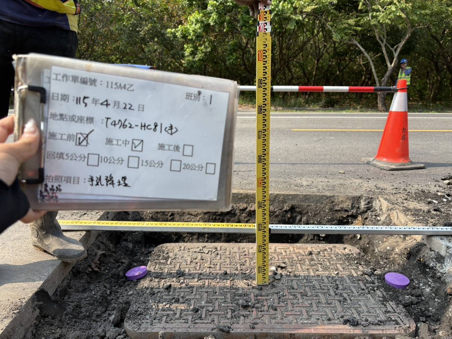 孔蓋減量路更平 屏縣近3年改善逾800處人孔蓋