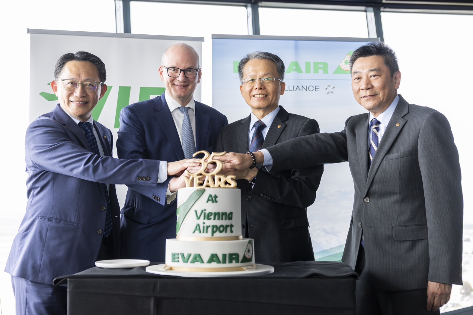 長榮航空深耕維也納航線35週年  打造中東歐跨國橋梁 促進觀光多元發展