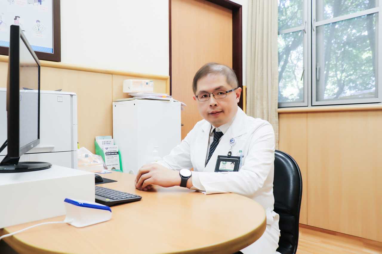 身心科醫師許峰碩教五種回話術 化解年節社交焦慮