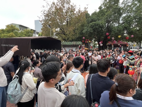 台南熱蘭遮市集首移赤崁樓近2萬入園締紀錄