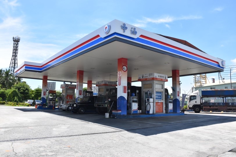 春節假期油價「只跌不漲」 2/12起汽油價格不調整、柴油調降0.4元