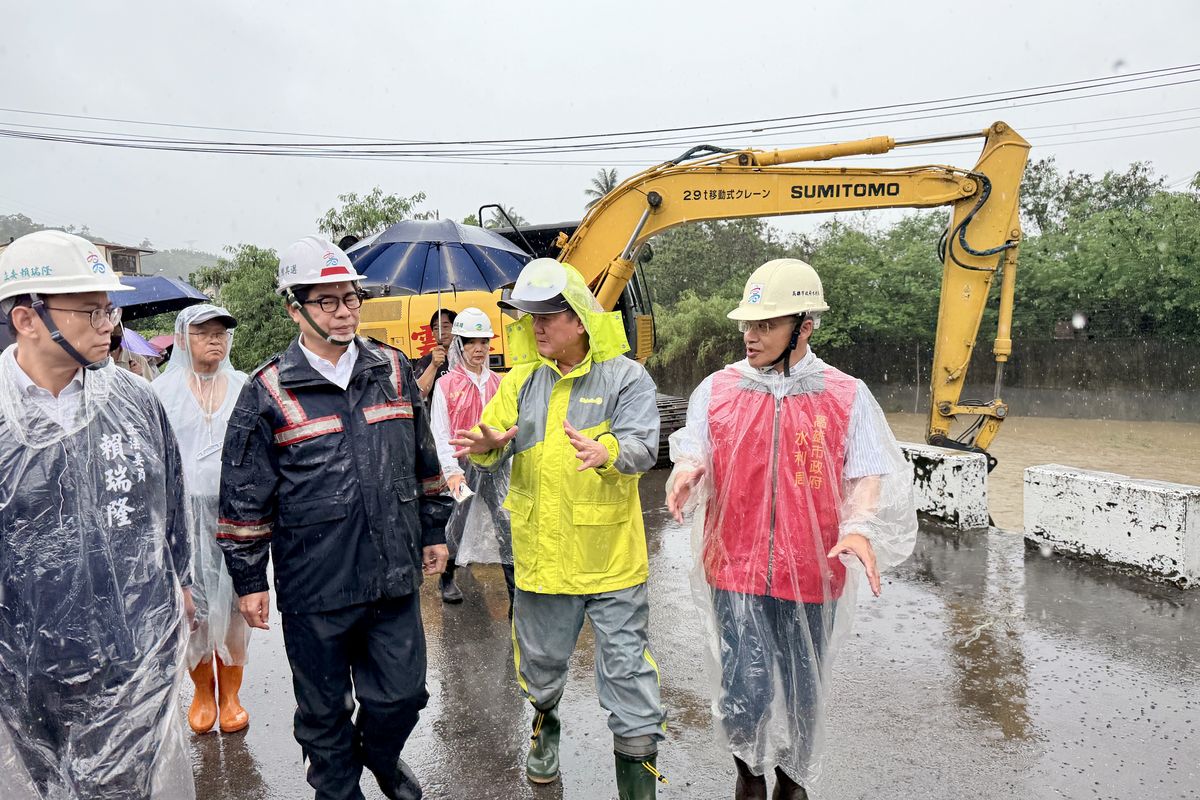米克拉颱風外圍環流挾豪雨襲旗美　陳其邁市長視察旗山區溪洲、鯤州抽水站