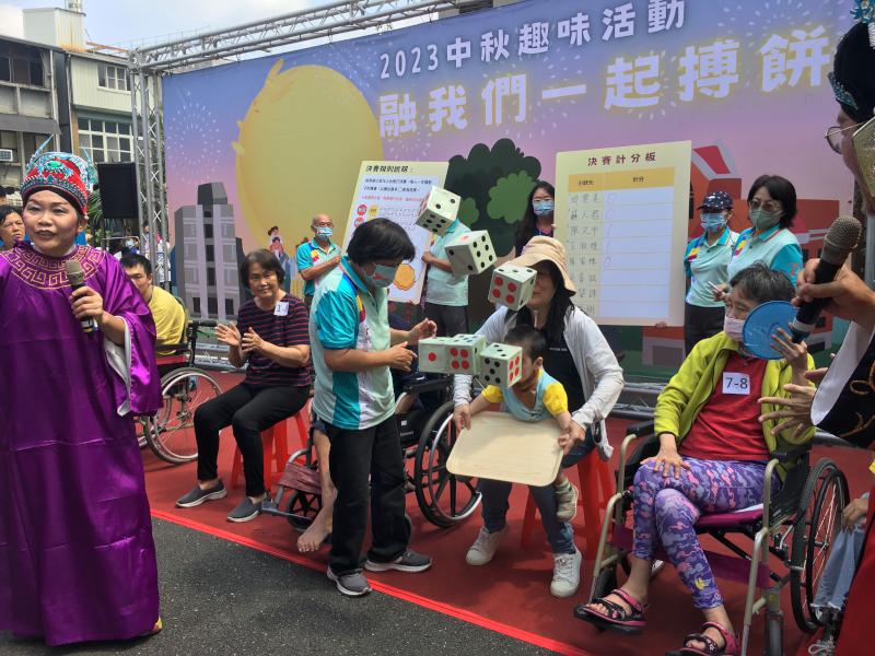 聚樂部「融我們一起搏餅」慶中秋 