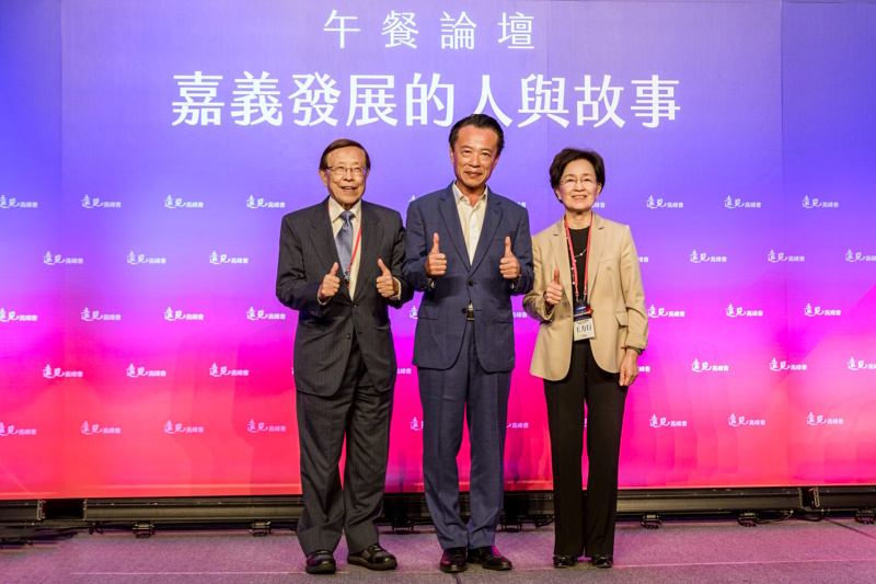 news photo