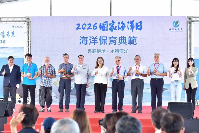 卓院長：國家海洋日就是國家主權日、安全日、保育日 管碧玲：向所有守護海洋的人致敬
