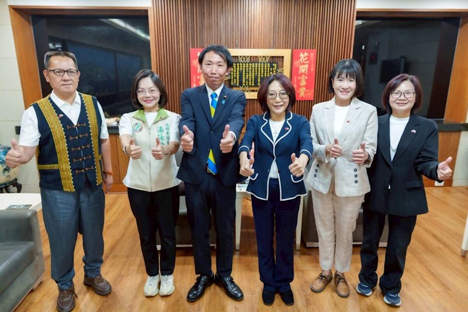 廣島大竹市議員豐川和也訪高  康議長：議會交流深化台日情誼