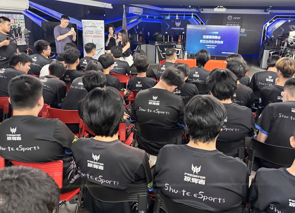 青年局串聯電競產業培力 帶領青年走進六都電競總決賽幕後