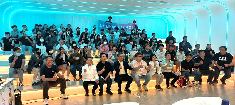   大仁五專部新生登場