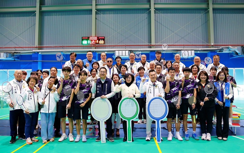 苗栗市公所澄清全民運動館委外爭議：非私有化、收費經審慎評估          市長余文忠：公共建設長期品質是市府責任